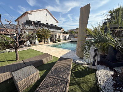 Appartement - 84 m² - 4 pièces