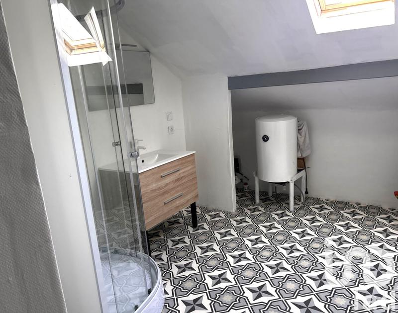 Maison - 150 m² - 8 pièces