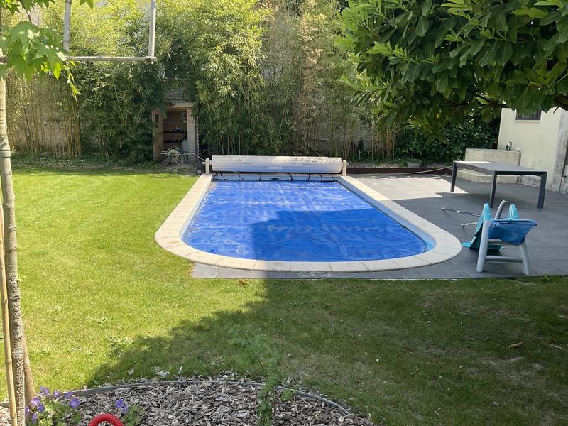 Maison - 252 m² - 9 pièces