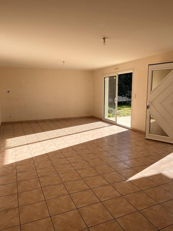 Maison - 98 m² - 4 pièces