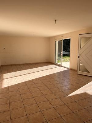 Maison - 98 m² - 4 pièces