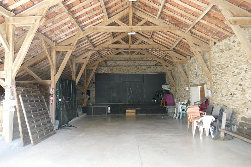 Maison - 227 m² - 10 pièces