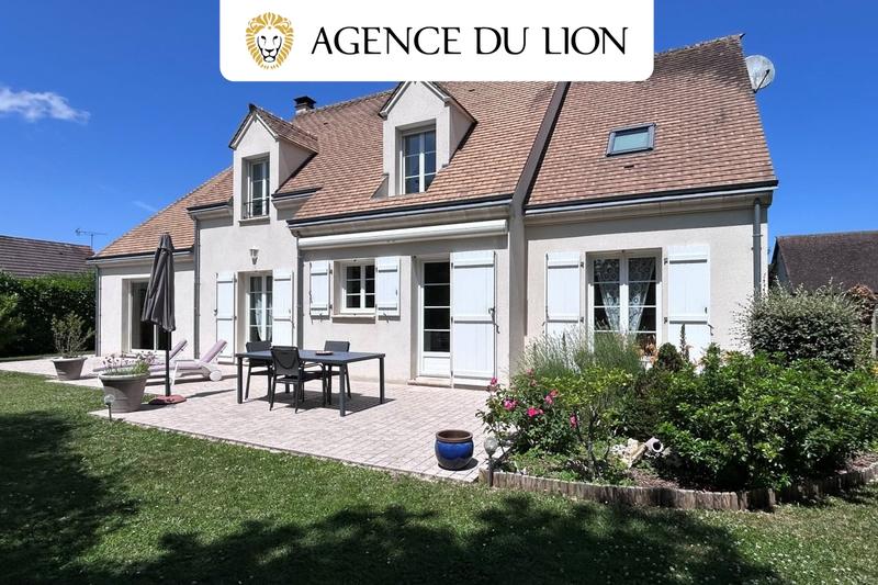 Maison - 182 m² - 6 pièces