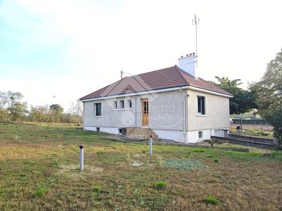 Maison - 85 m² - 5 pièces