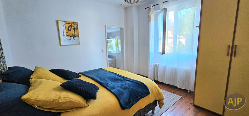 Maison - 170 m² - 6 pièces