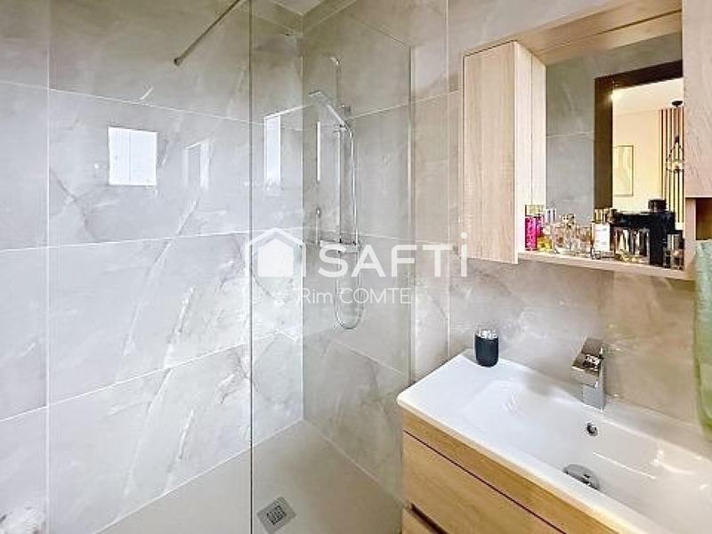 Maison - 147 m² - 6 pièces