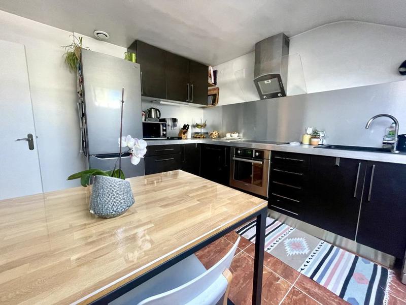 Appartement - 81 m² - 3 pièces