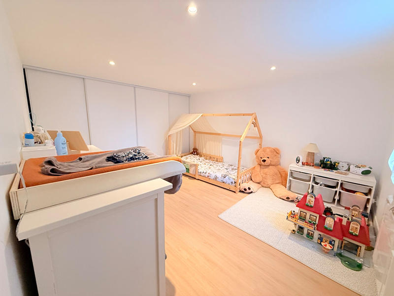 Maison - 194 m² - 7 pièces