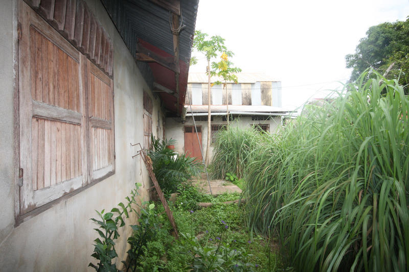 Maison - 230 m² - 8 pièces