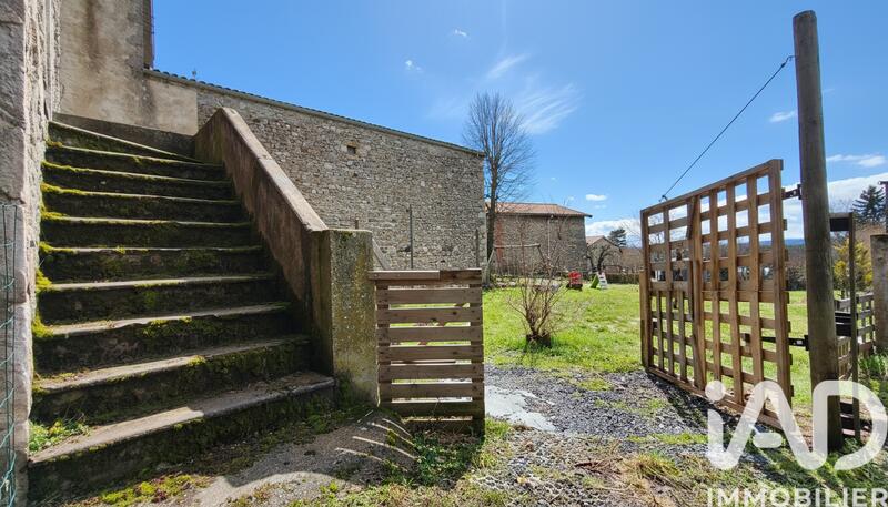 Maison de village - 128 m² - 5 pièces