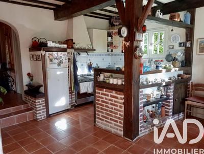 Maison - 147 m² - 7 pièces