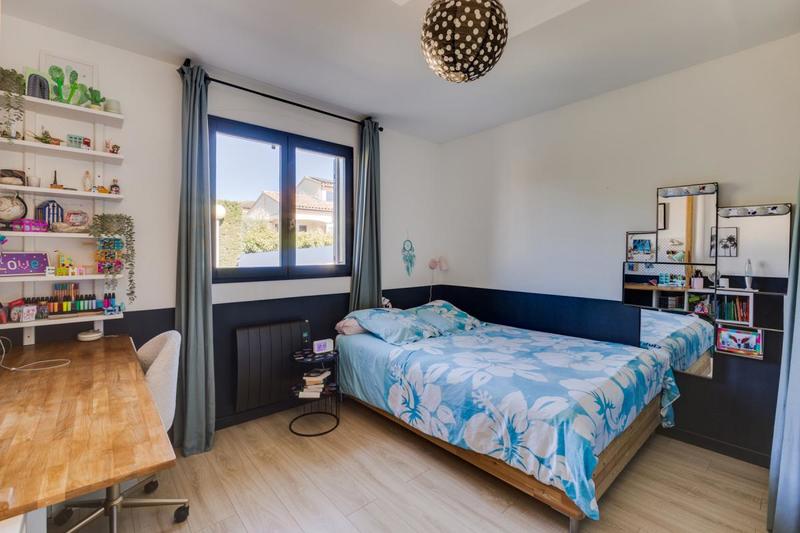 Maison - 137 m² - 5 pièces