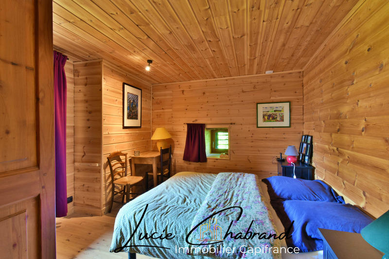 Maison - 127 m² - 10 pièces