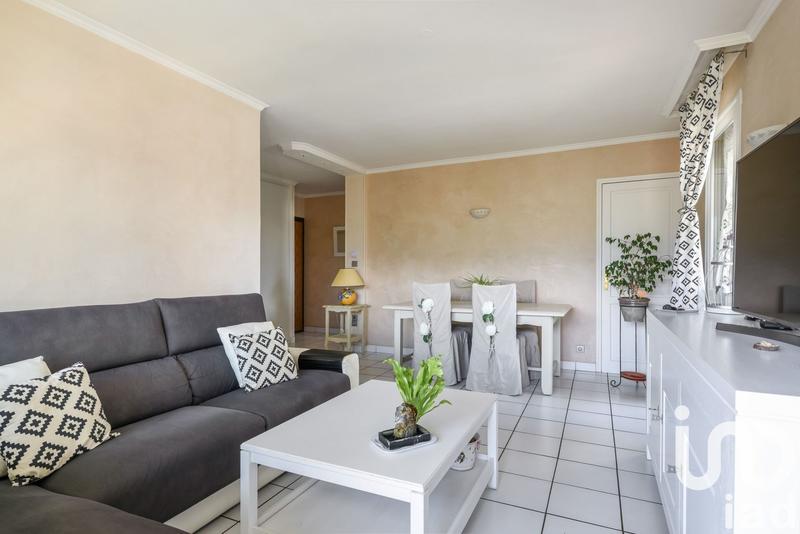 Appartement - 79 m² - 4 pièces