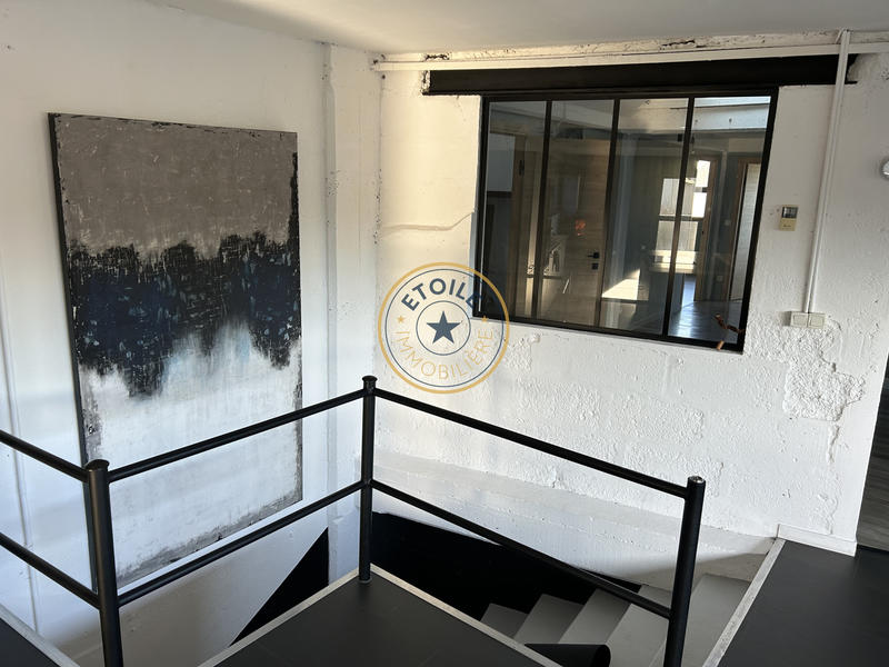 Maison - 209 m² - 6 pièces