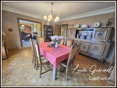 Maison - 110 m² - 6 pièces