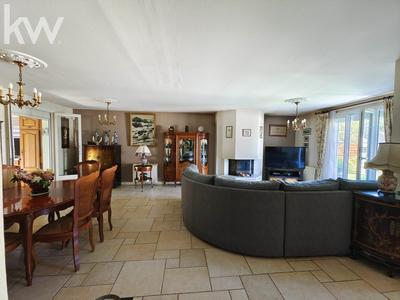 Viager - Pavillon - 150 m² - 6 pièces