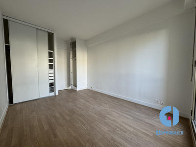 Appartement - 88 m² - 4 pièces