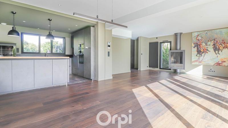 Maison - 176 m² - 6 pièces