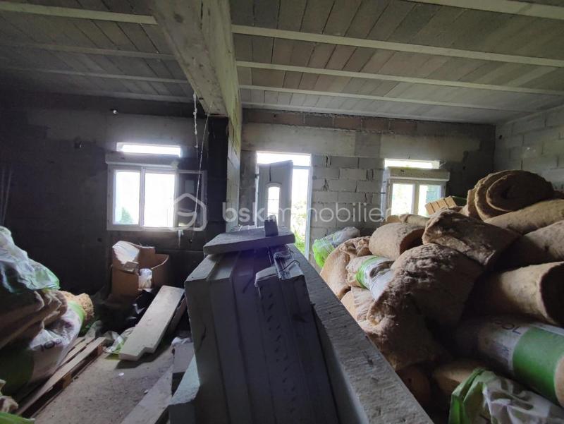 Maison - 160 m² - 1 pièce