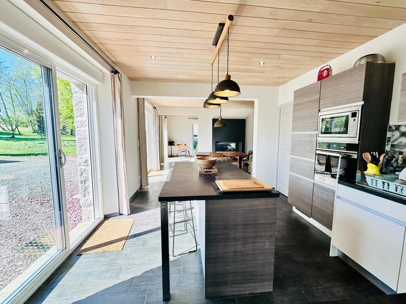 Maison - 174 m² - 6 pièces