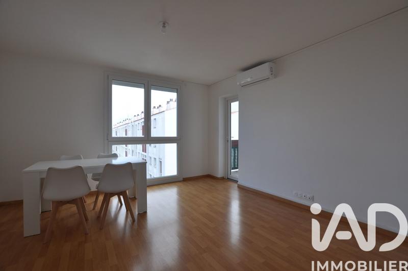 Appartement - 62 m² - 3 pièces