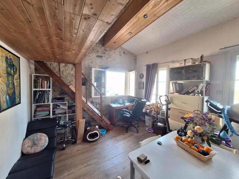 Maison - 102 m² - 4 pièces