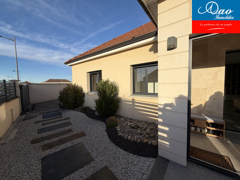 Maison - 150 m² - 5 pièces