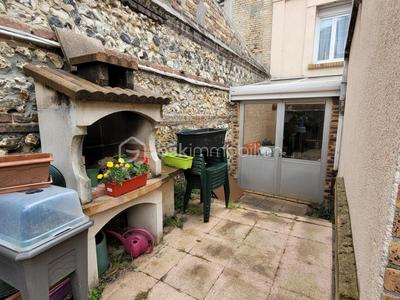 Maison - 96 m² - 4 pièces