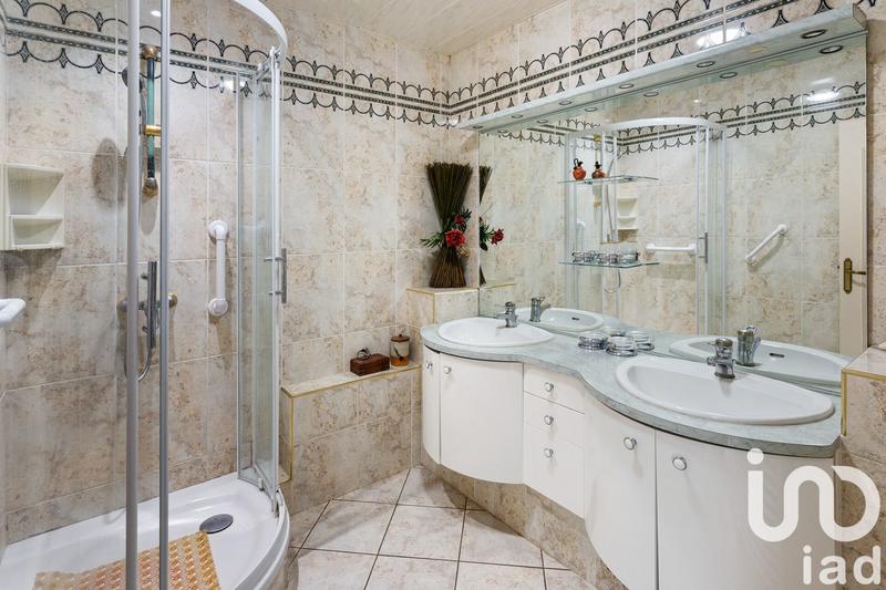 Maison - 83 m² - 4 pièces