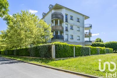 Appartement - 90 m² - 4 pièces