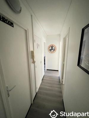 Appartement - 65 m² - 5 pièces