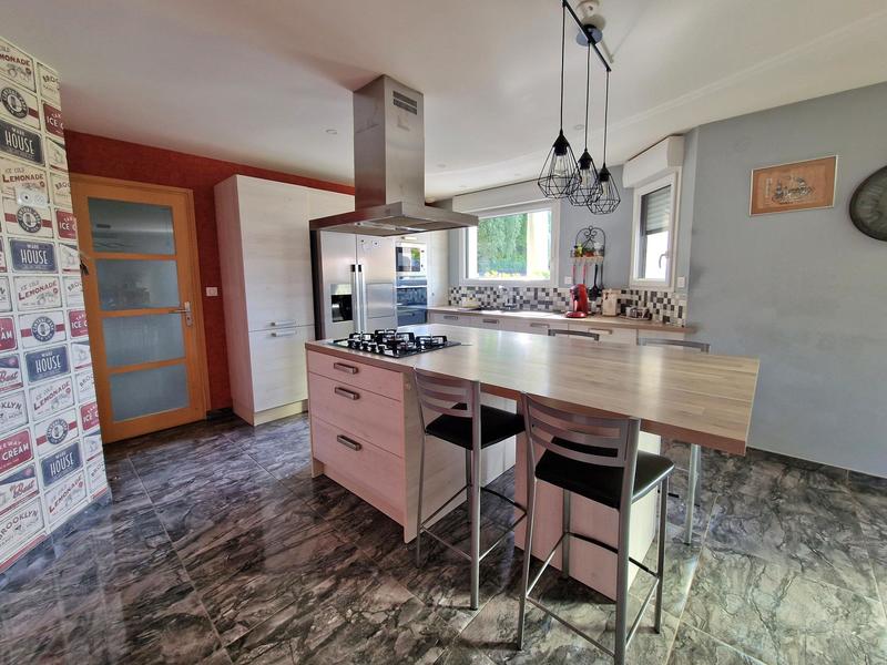 Maison - 147 m² - 6 pièces