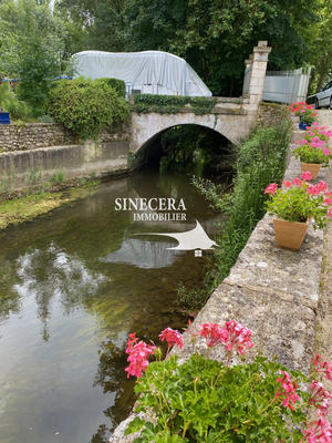 Propriété - 220 m² - 8 pièces