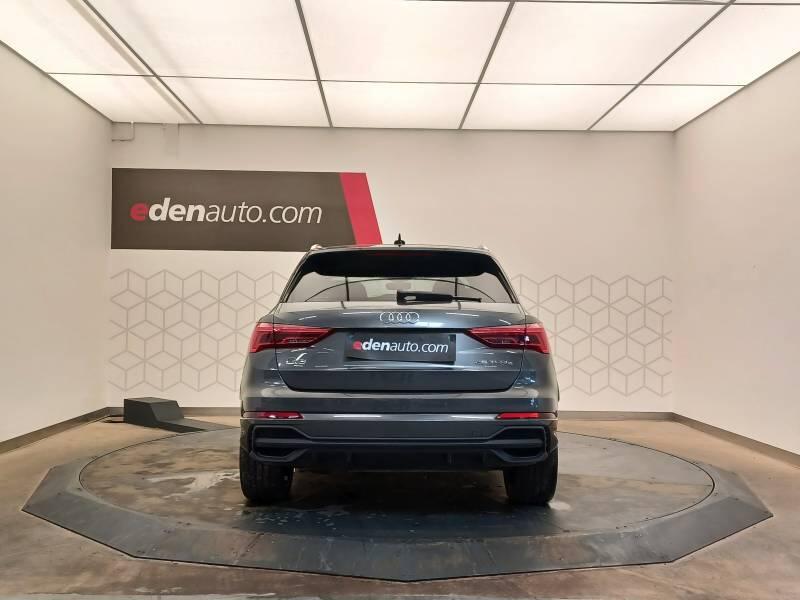 Audi Q3 45 TFSIe 245 ch s tronic 6 s line