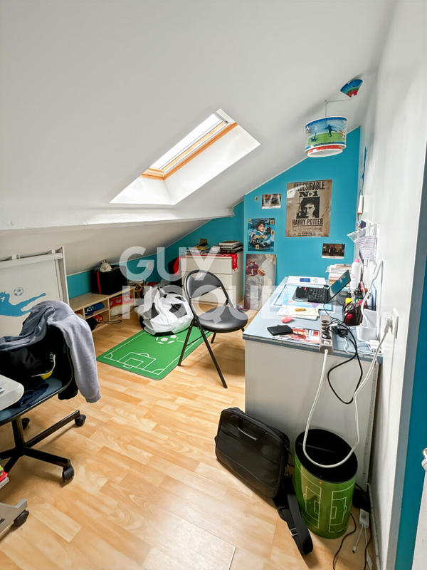 Maison - 92 m² - 6 pièces