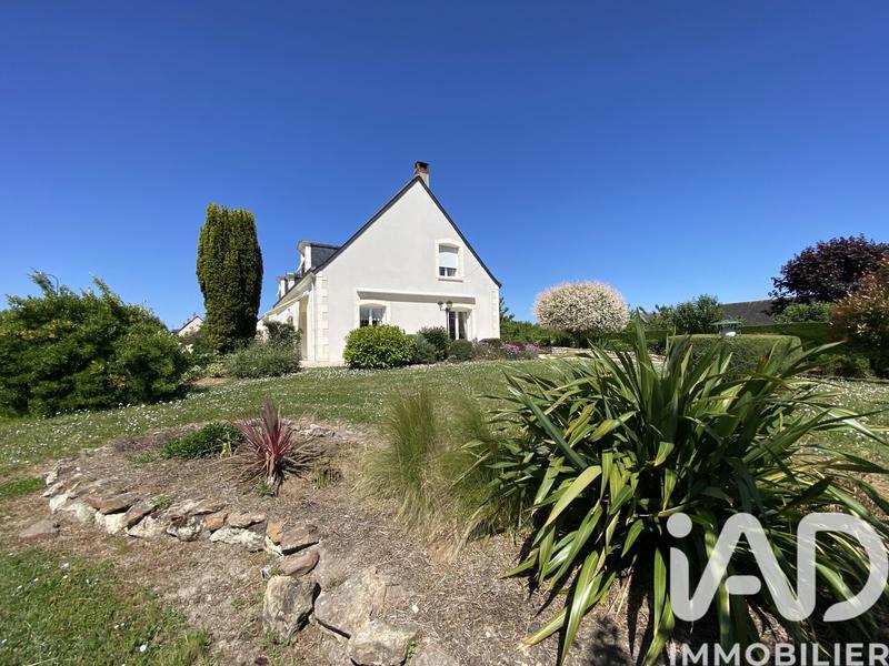 Maison - 185 m² - 8 pièces