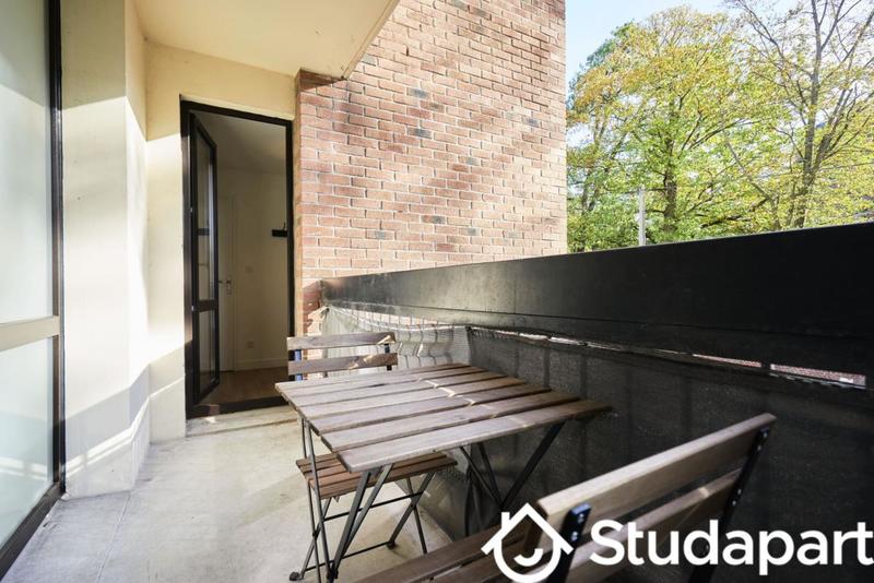 Chambre - 13 m² - 1 pièce