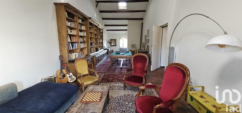 Maison - 393 m² - 9 pièces