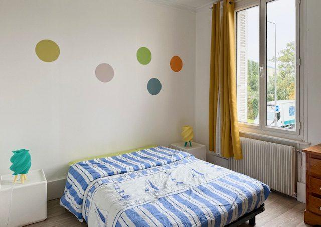 Maison - 94 m² - 6 pièces