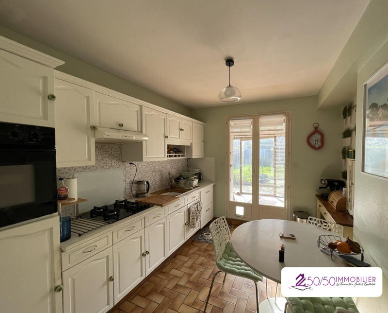 Maison - 106 m² - 6 pièces