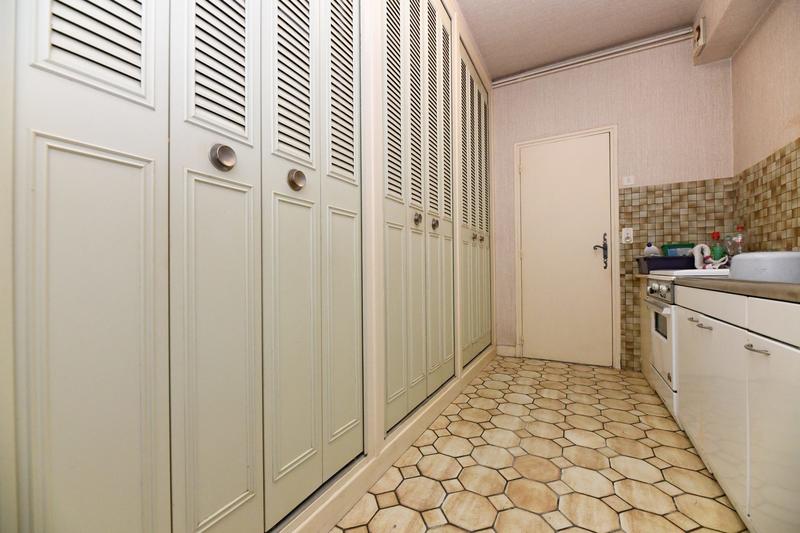 Maison - 190 m² - 10 pièces