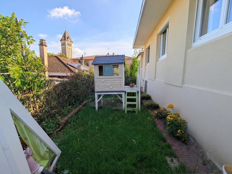 Maison - 98 m² - 4 pièces