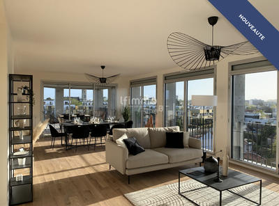 Loft - 125 m² - 4 pièces