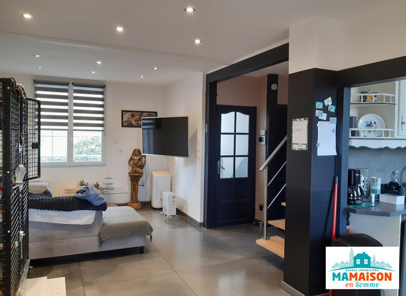 Maison - 102 m² - 6 pièces