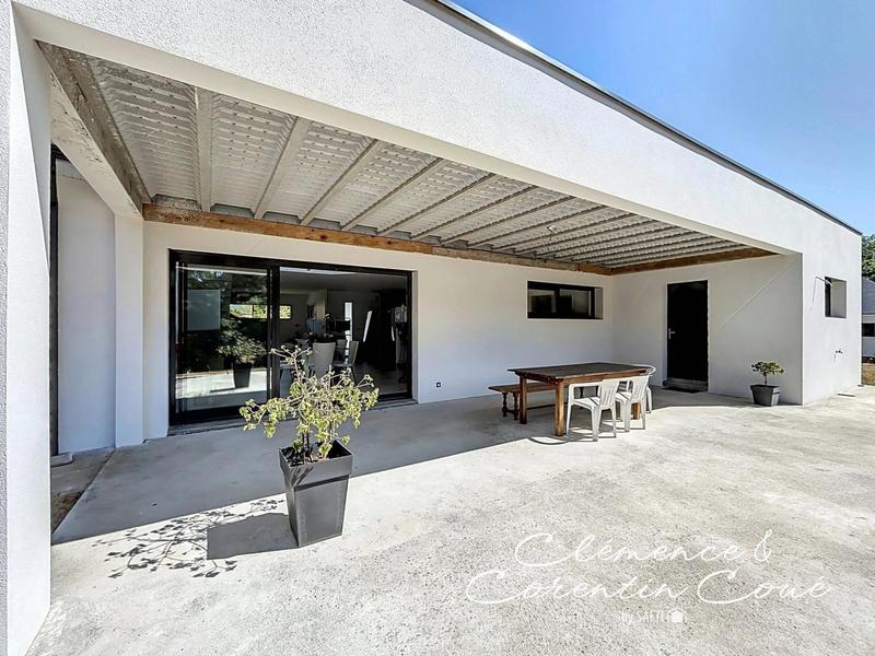 Maison - 186 m² - 6 pièces