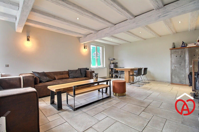 Maison - 192 m² - 7 pièces