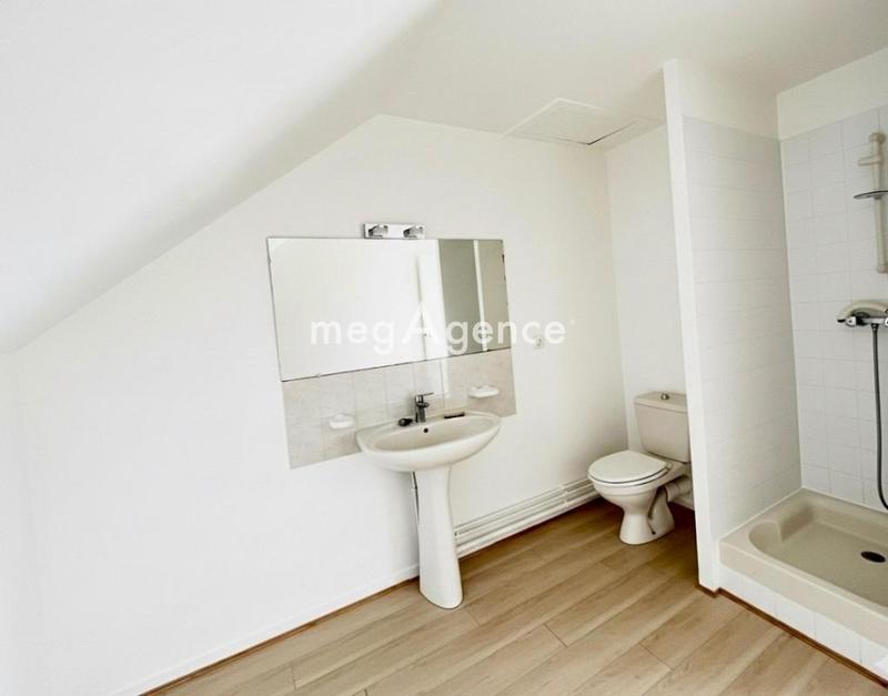 Maison - 182 m² - 7 pièces