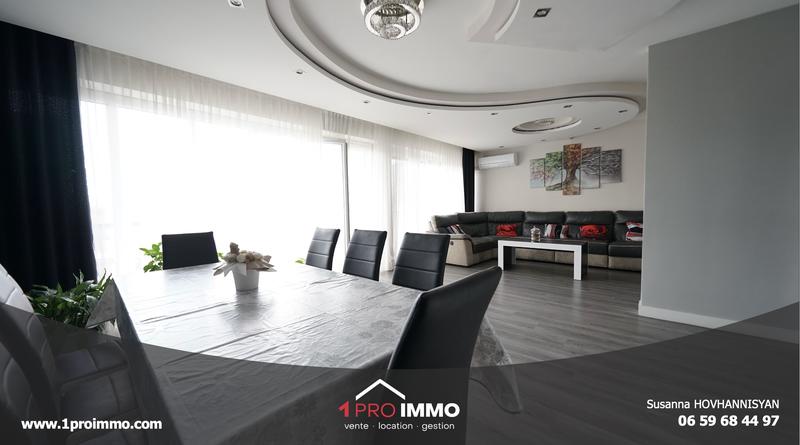 Appartement - 90 m² - 4 pièces