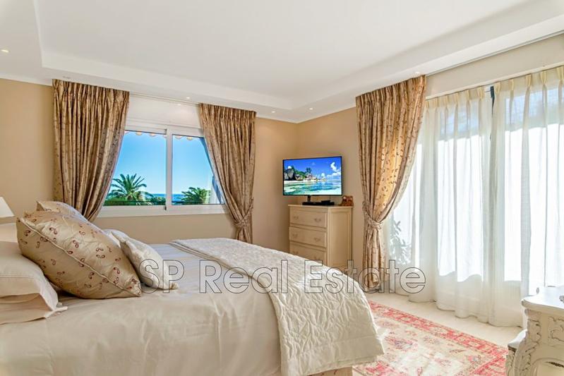 Appartement - 121 m² - 4 pièces